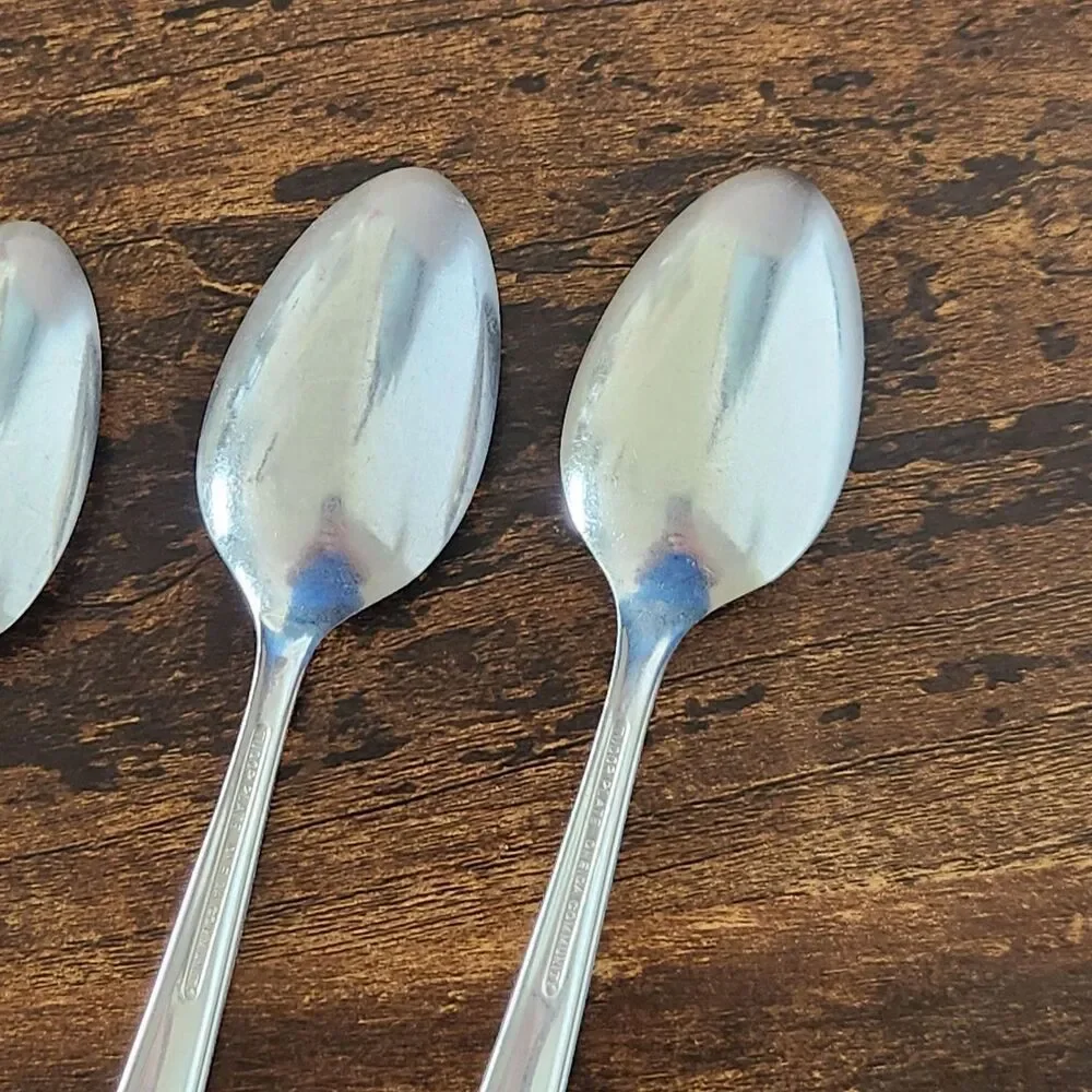 Oneida ELAINE Tea Spoon Set 4 Flatware Silverware Silver Plate Cutlery VTG Tudor